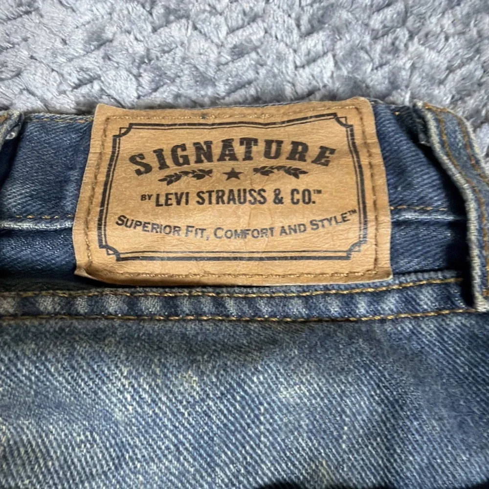 Signature Levis‎ Strauss Jeans Mens 40x30 Blue Dark Wash Cotton Stretch Athletic